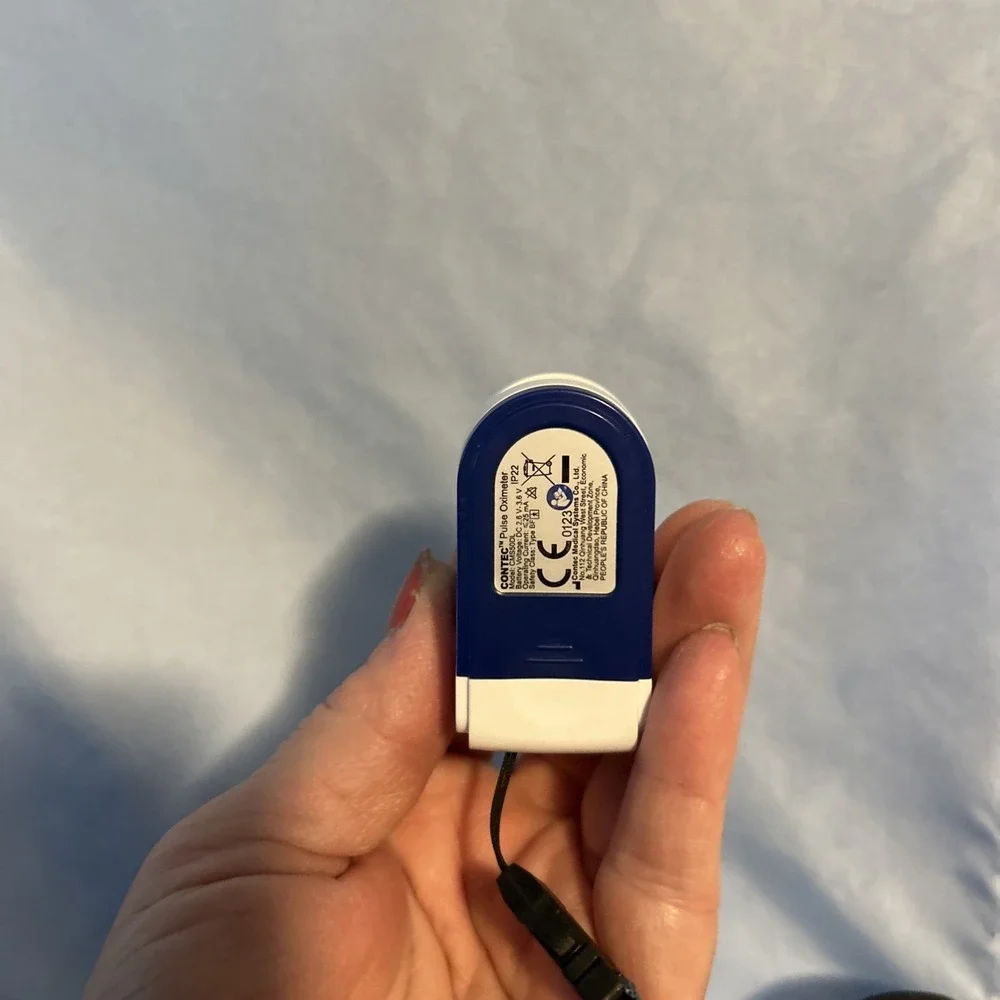 pulse oximeter Blue With Case